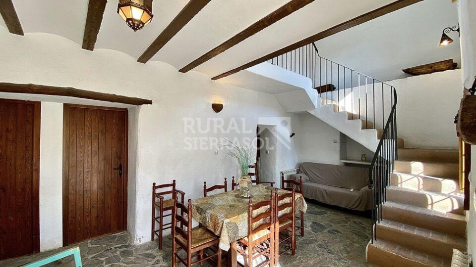 Salón y escalera de casa rural en Taberno (Almería) - 0968