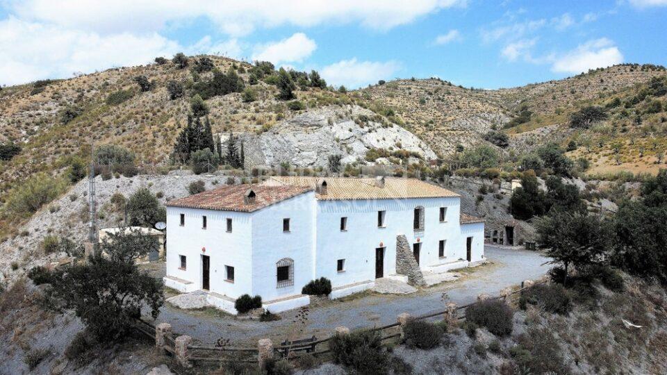 Fachada de Casa rural en Taberno (Almería) - 0915