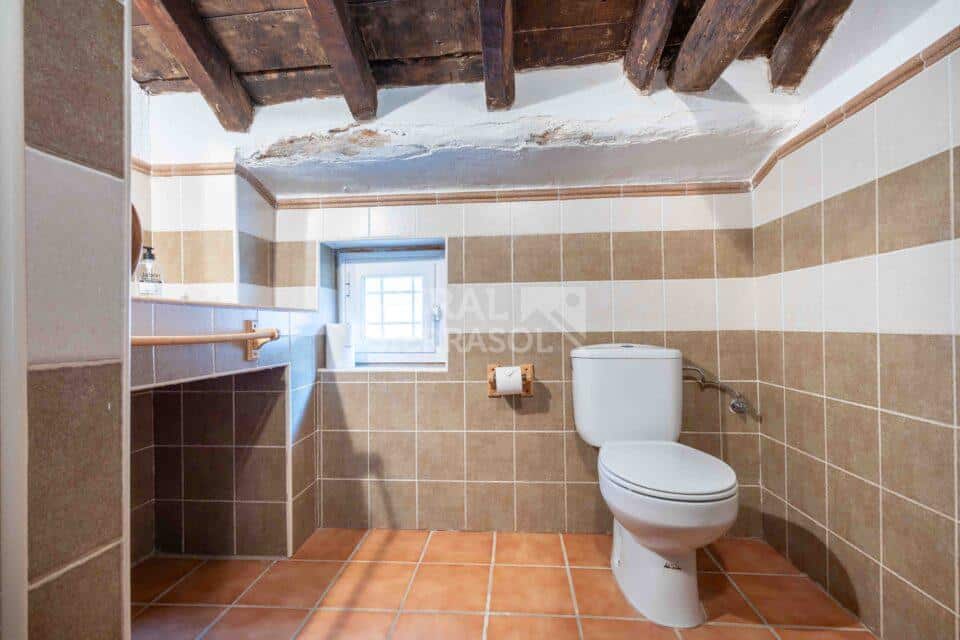 Baño de Casa rural en Chilluevar (Jaén)-2145